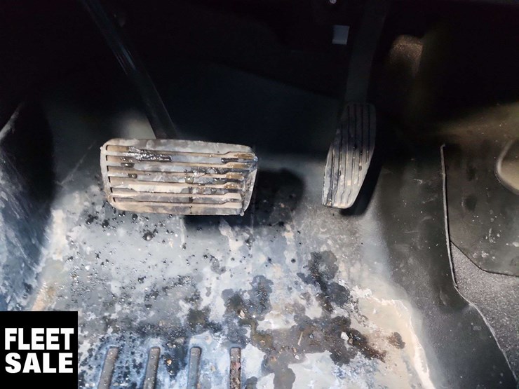 2019-chevrolet-silverado-1500-image-24