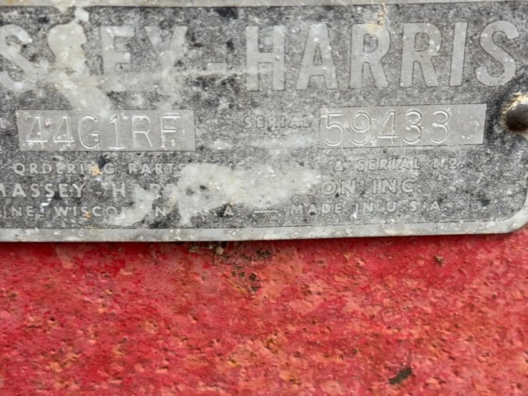 massey-ferguson-44-image-8