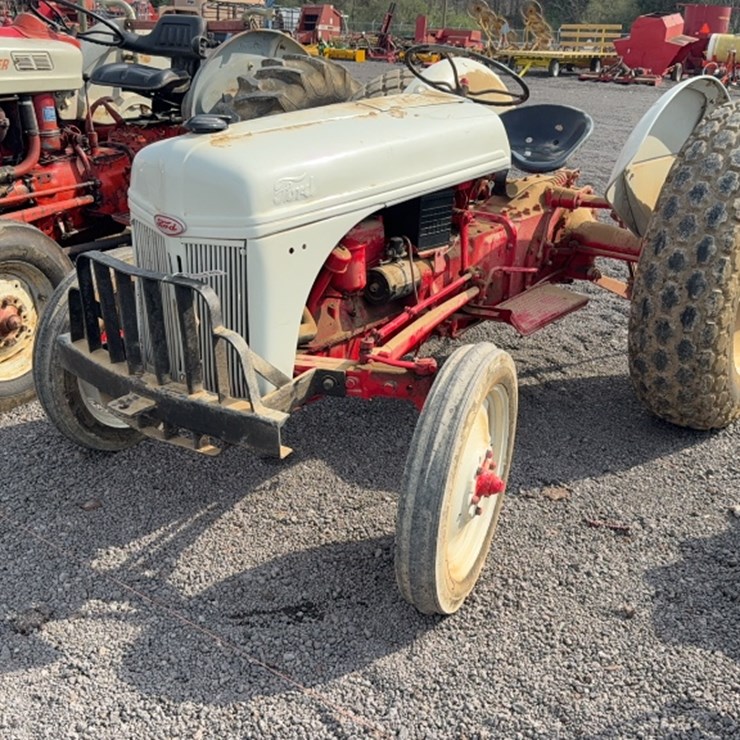 FORD TRACTOR