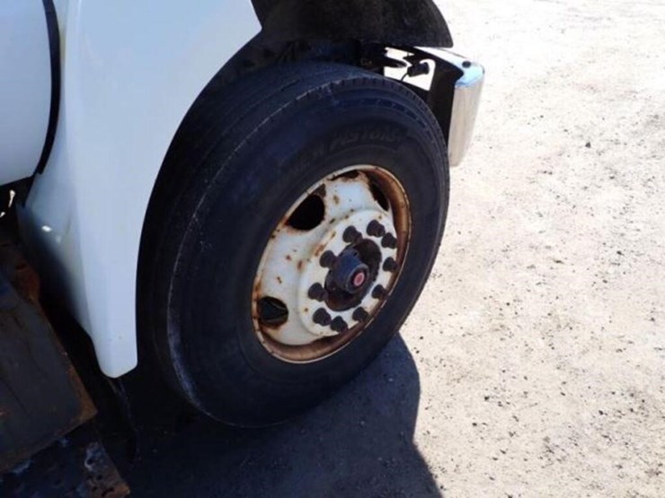 2016-ford-f750-image-31