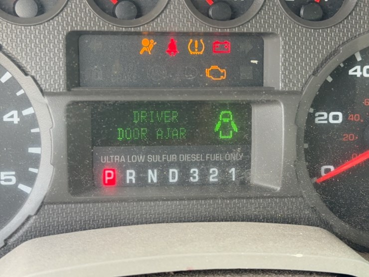 2008-ford-f350-image-23