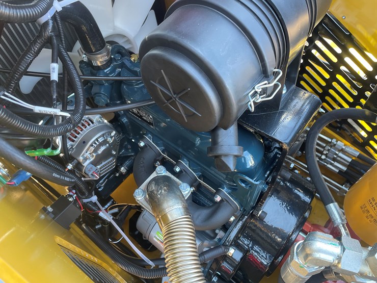 #374-•-unused-2026-cfg-skid-steer-loader-(princeton,-mn)-image-12