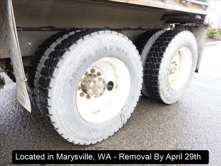 2002-kenworth-t800-image-34