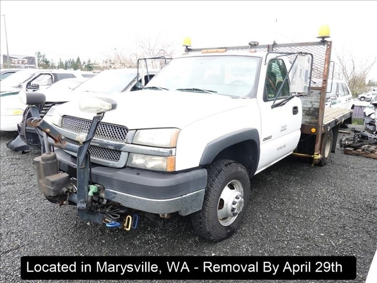 2004-chevrolet-3500-image-1