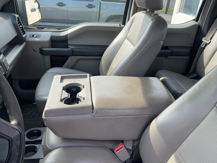 2015-ford-f150-image-19