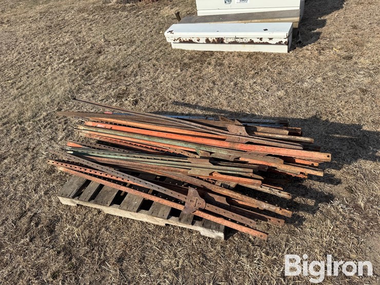 steel-t-posts-image-6