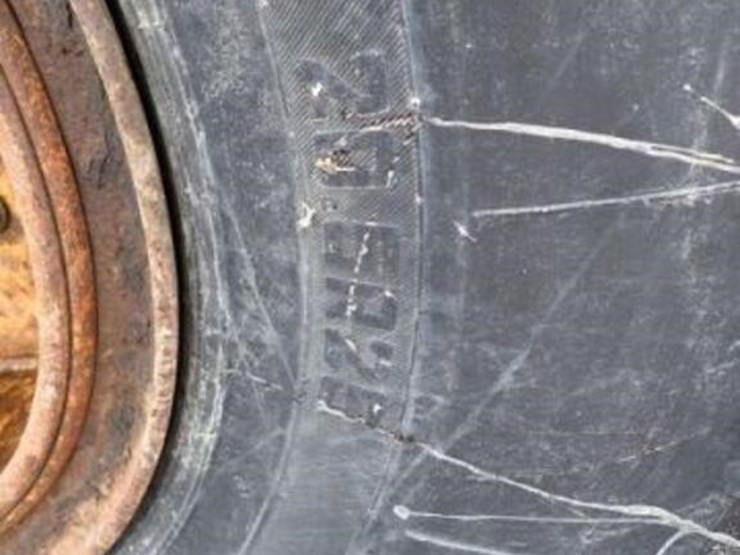 2006-deere-624j-image-34