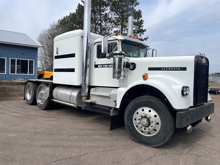 #246-•-1961-kenworth-truck-tractor-(has-nd-title)-(mora,-mn)-image-2