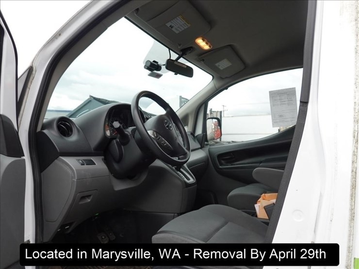 2019-nissan-nv200-image-2
