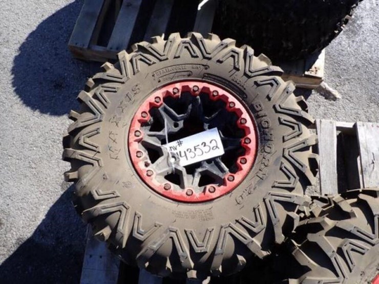 qty-of-(4)-maxxis-big-horn-2.0-side-by-side-image-7