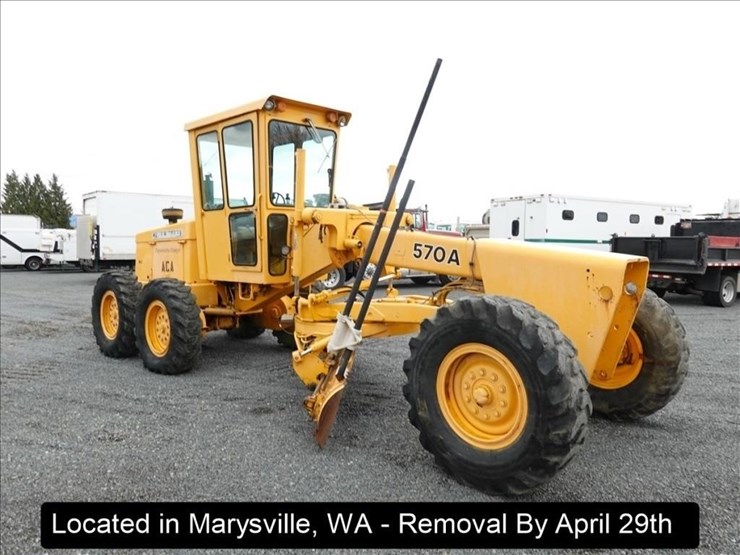 1975-deere-570a-image-16