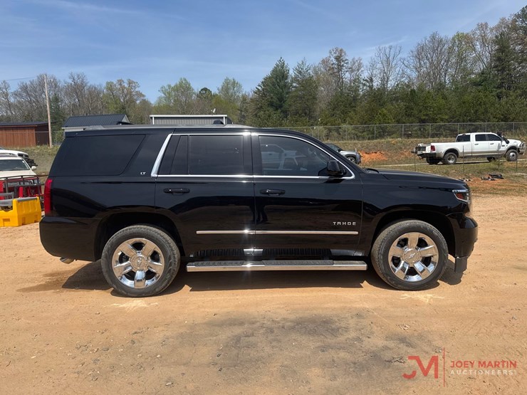 2016-chevrolet-tahoe-image-3