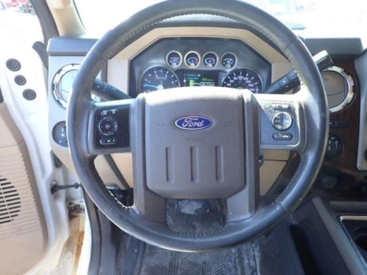 2015-ford-f350-image-13