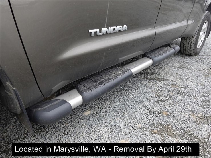 2010-toyota-tundra-image-19