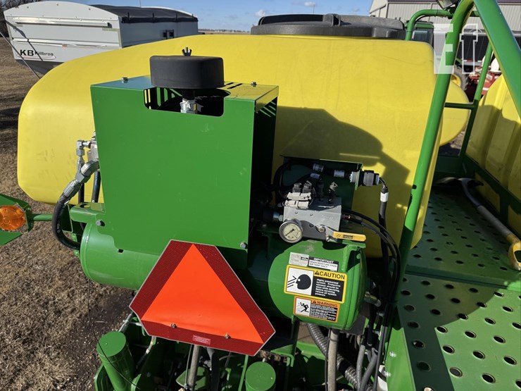 john-deere-1770-image-95