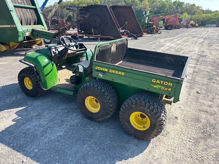 john-deere-gator-image-3