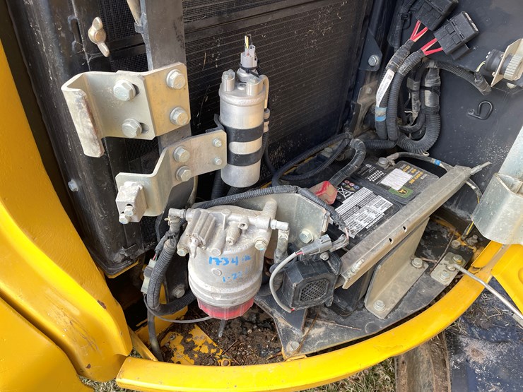 2020-deere-60g-image-29