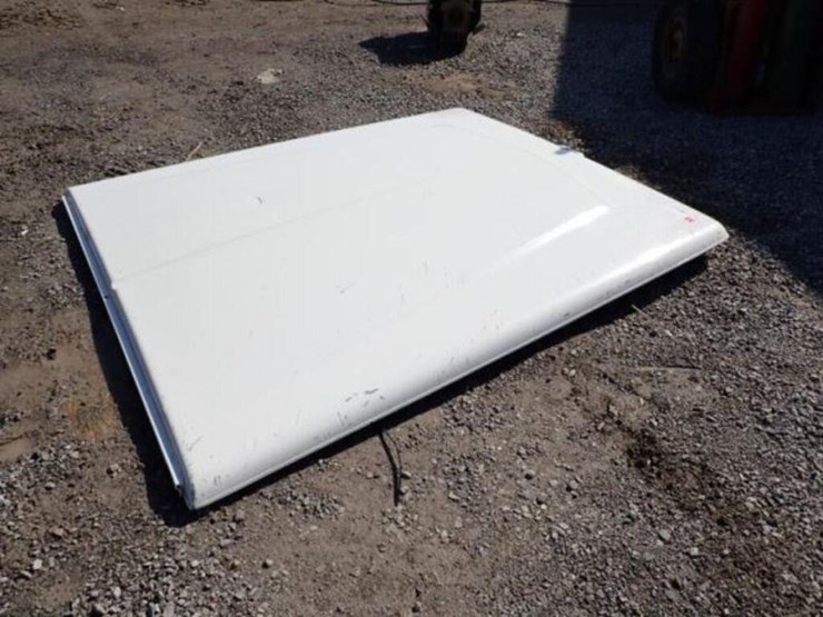are-7-ft-tonneau-cover-image-1