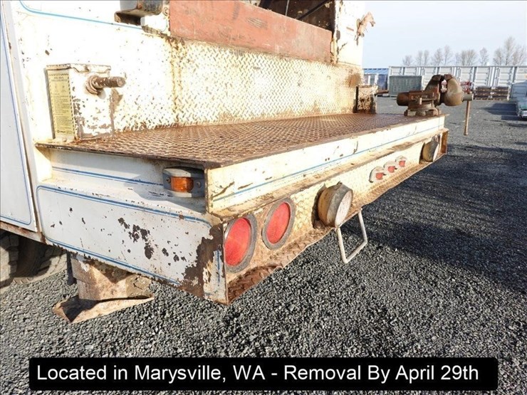 1988-international-s1900-image-2