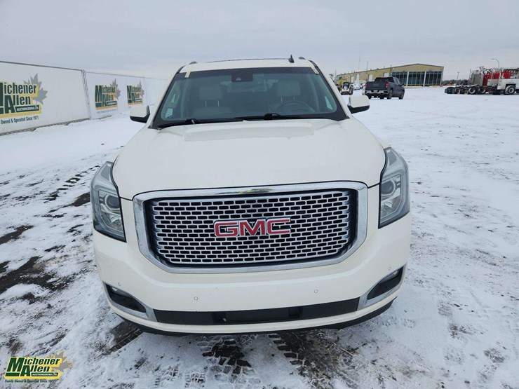 2015-gmc-yukon-denali-image-9