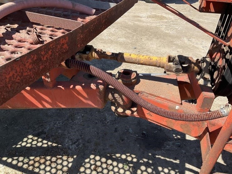 danzig-300g-poly-tank-s.p.-articulating-sprayer-image-13