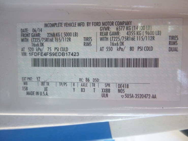 2014-ford-e450-image-17