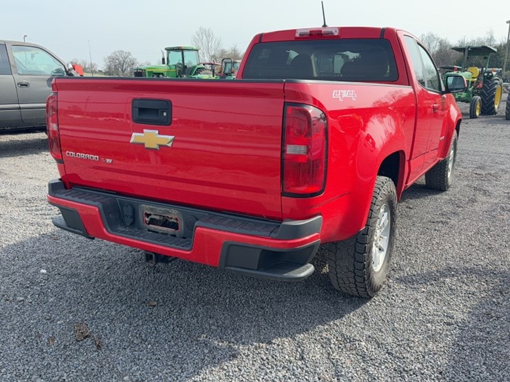 2020-chevrolet-colorado-image-8