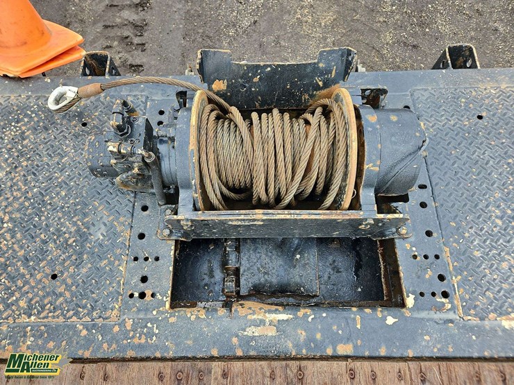 2013-landoll-455-image-16