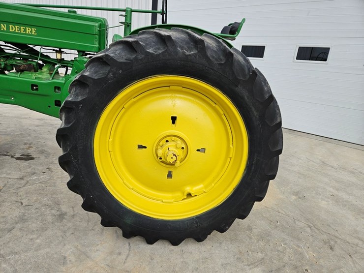 1950-john-deere-model-a-image-34
