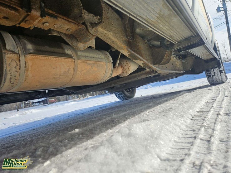 2006-gmc-sierra-2500hd-image-33