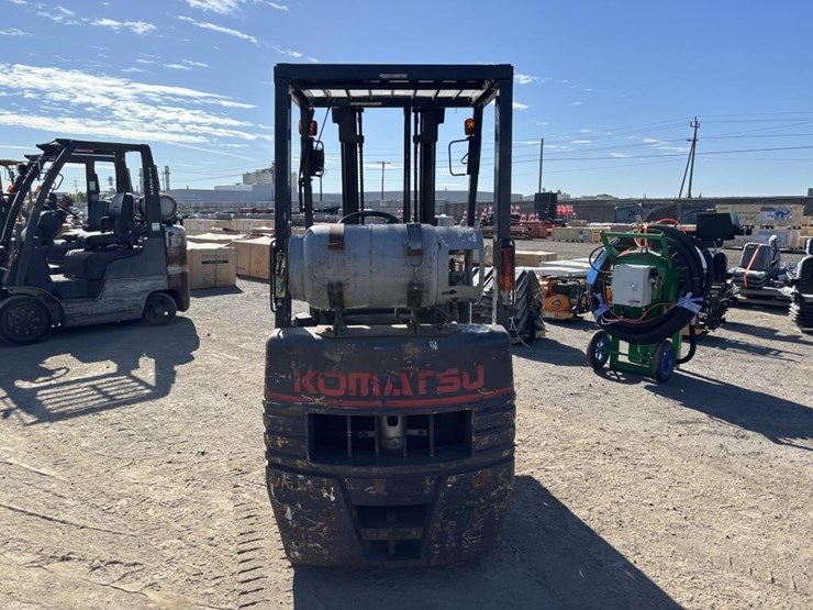 komatsu-fg15-15-image-8