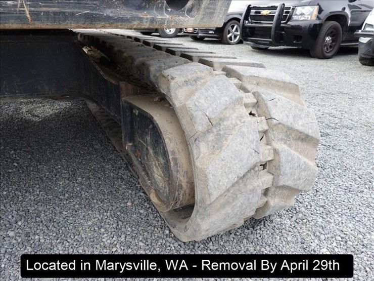 2015-kubota-kx080-4-image-23