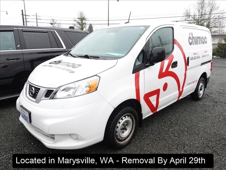 2020-nissan-nv200-image-1