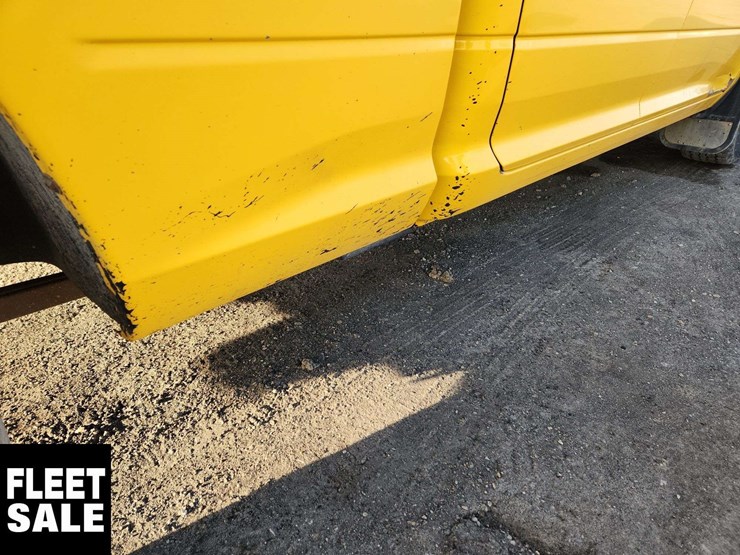 2019-ram-1500-classic-image-47