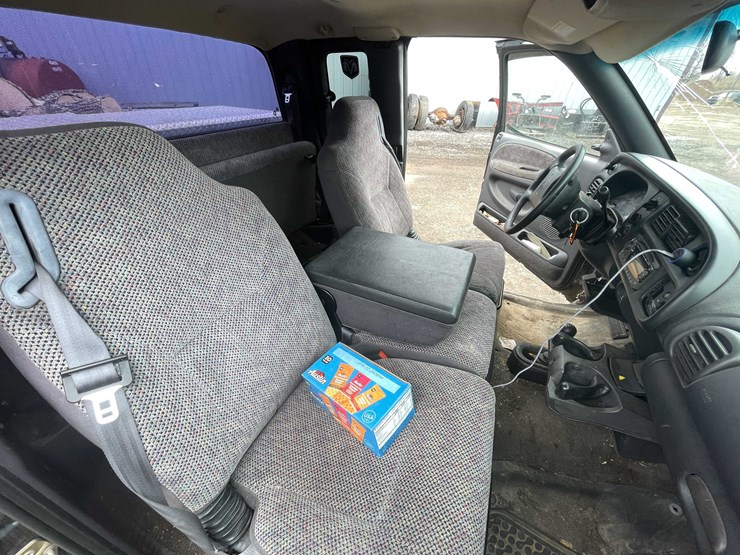 #204-•-1998-dodge-ram-truck-(has-wi-title)-(denmark,-wi)-image-41