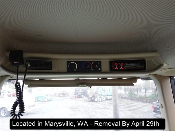 2012-john-deere-6430-image-19