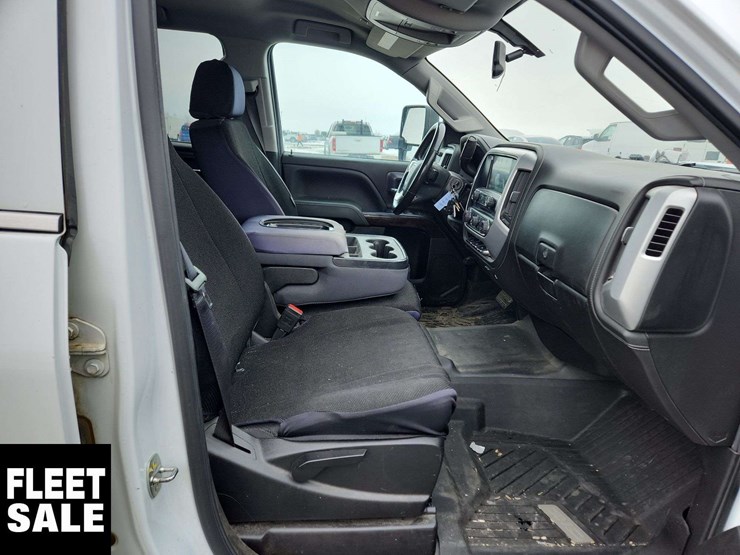 2019-gmc-sierra-2500hd-image-16