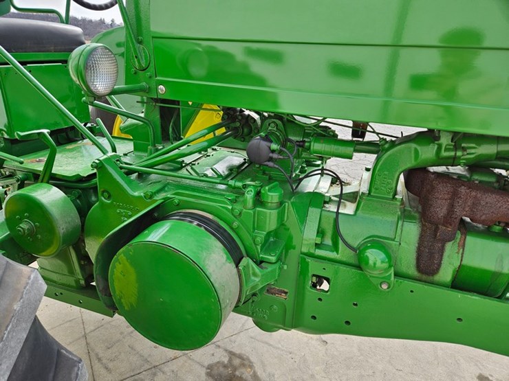 1955-john-deere-70-image-13