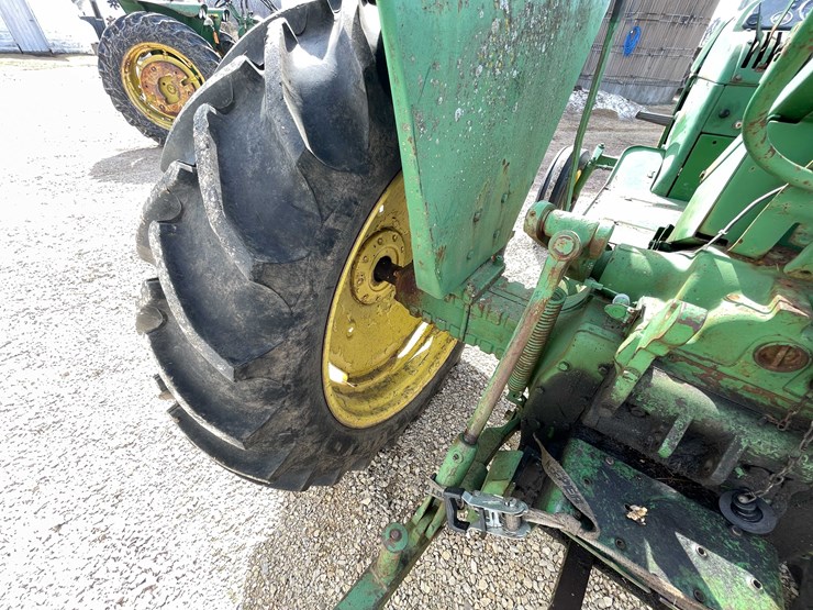 2010-john-deere-2010-image-23