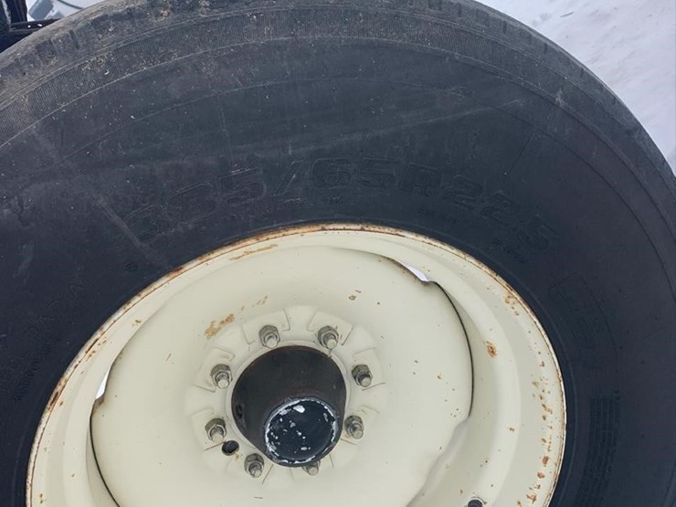 2010-b-b-dual-anhydrous-tanks-on-running-gear,-100-2961-image-12