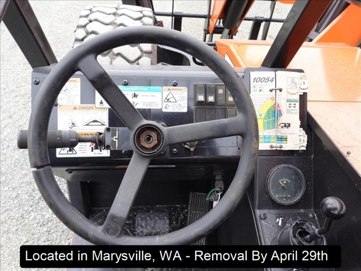 2006-sky-trak-10054-image-10