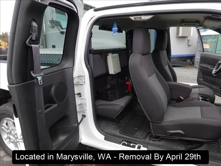 2012-chevrolet-colorado-image-21