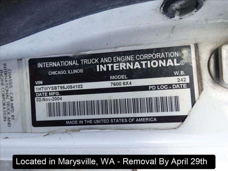 2005-international-7600-image-44