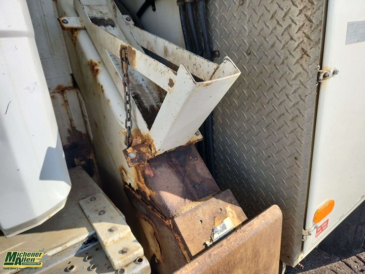 2006-international-durastar-4300-image-59