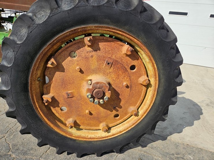 1954-john-deere-60-image-38