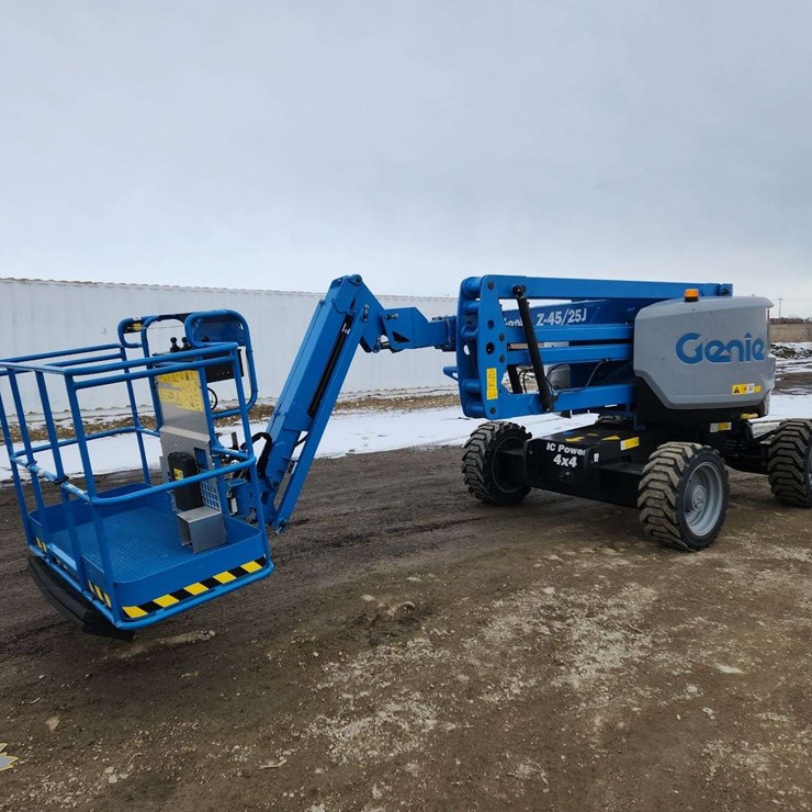2026 GENIE Z45/25J