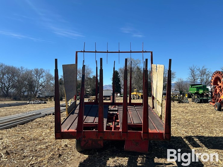 new-holland-1033-image-6