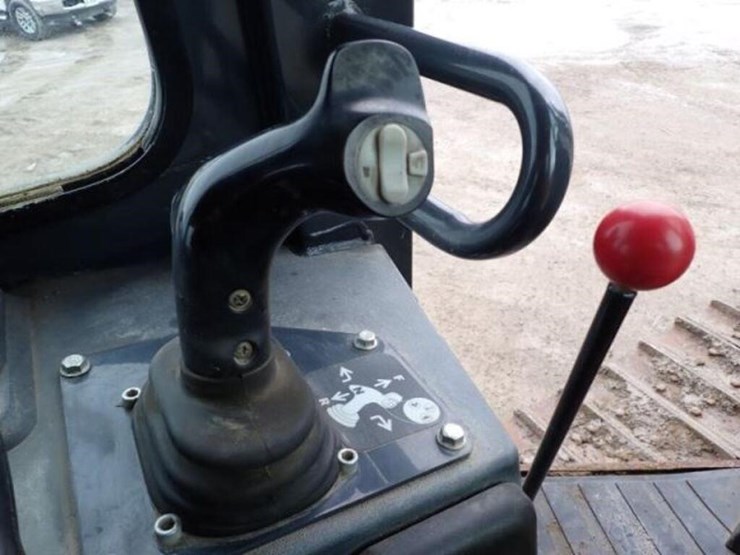 2018-deere-450k-image-14