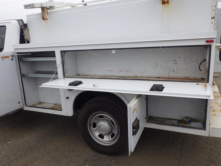 2017-ford-f350-image-8