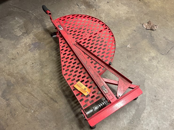 #2566-•-shingle-shark-(columbia-heights,-mn)-image-1